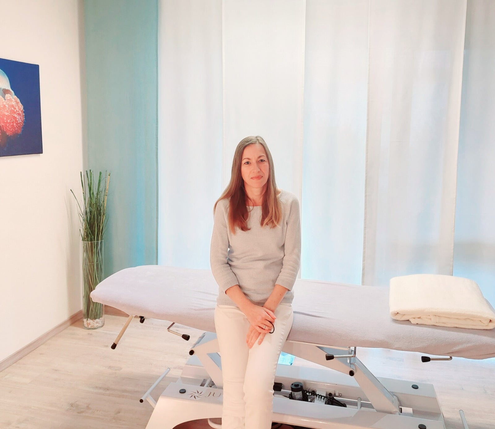 Sonja Hoffmann in der OSTEA Praxis f&uuml;r Osteopathie in Waiblingen